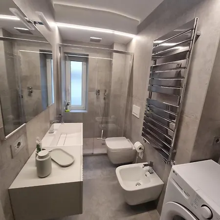 Апартаменты House Cerusa Генуя