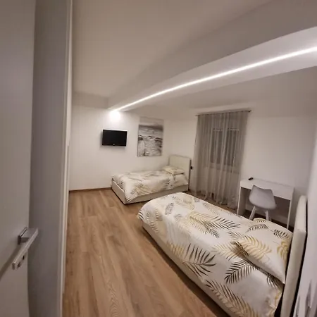 House Cerusa Генуя